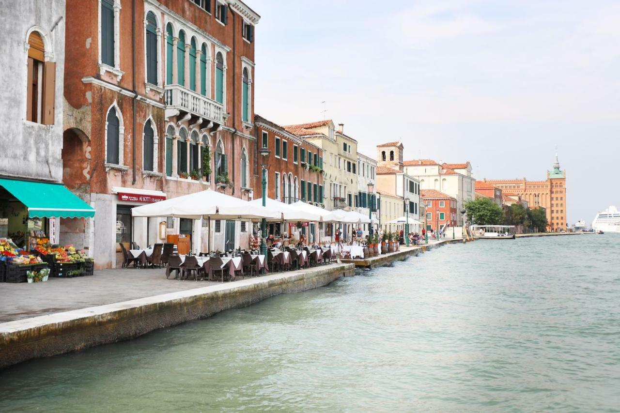 Ca San Biagio Apartment Venice Exterior photo